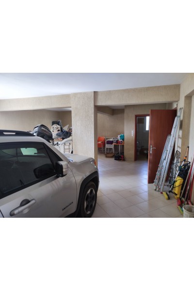 Κτίριο 800τ.μ. προς πώληση | Κύμη, Κύμη