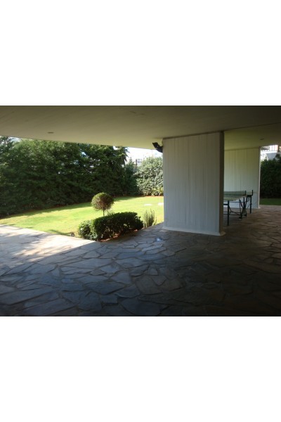 Μονοκατοικία επιφανείας 597m², σε οικόπεδο 647m²