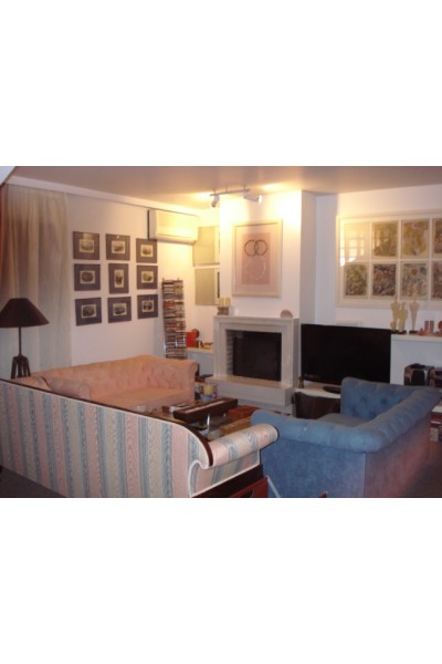 Μονοκατοικία επιφανείας 597m², σε οικόπεδο 647m²