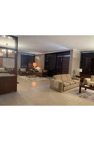 Μονοκατοικία επιφανείας 597m², σε οικόπεδο 647m²