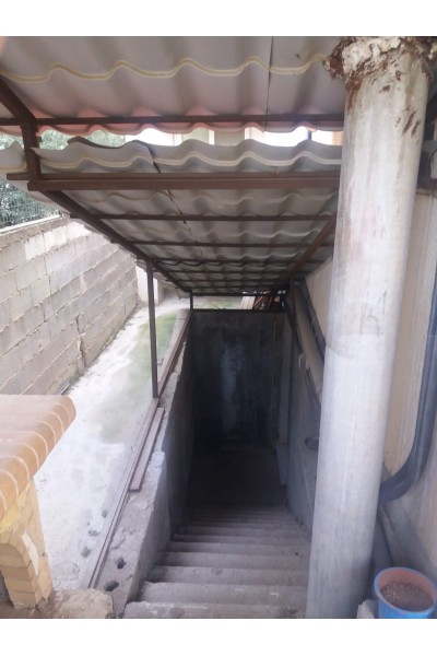 Μεζονέτα στα Σελήνια Σαλαμίνος