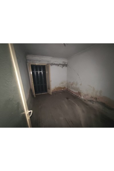 Πολυκατοικία 713 m² πλησίον Αποβάθρας Σταθμού Θεσσαλονίκης.