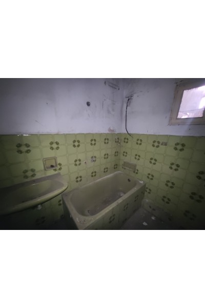 Πολυκατοικία 713 m² πλησίον Αποβάθρας Σταθμού Θεσσαλονίκης.