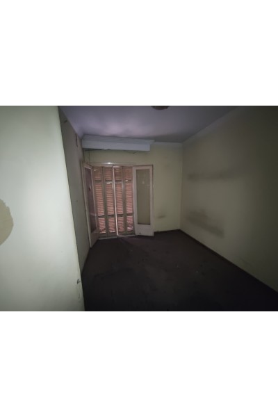 Πολυκατοικία 713 m² πλησίον Αποβάθρας Σταθμού Θεσσαλονίκης.