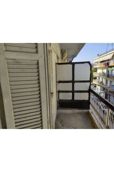 Πολυκατοικία 713 m² πλησίον Αποβάθρας Σταθμού Θεσσαλονίκης.