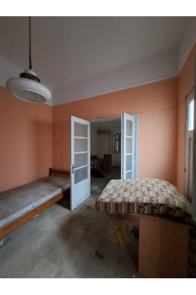 Μονοκατοικία 80m² στη Νίκαια