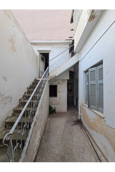 Μονοκατοικία 80m² στη Νίκαια