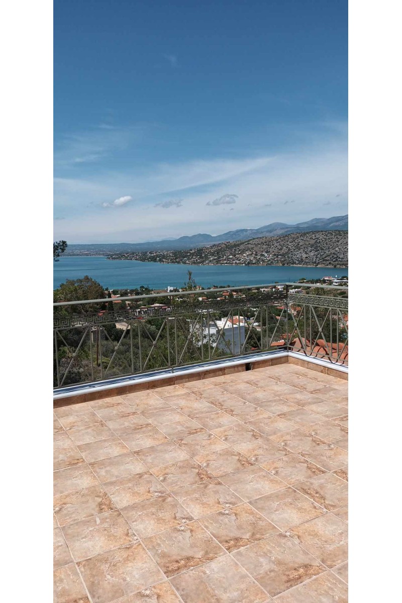 3όροφη Κατοικία στη θέση Ξένος - Σαλαμίνα 160m² 250.000