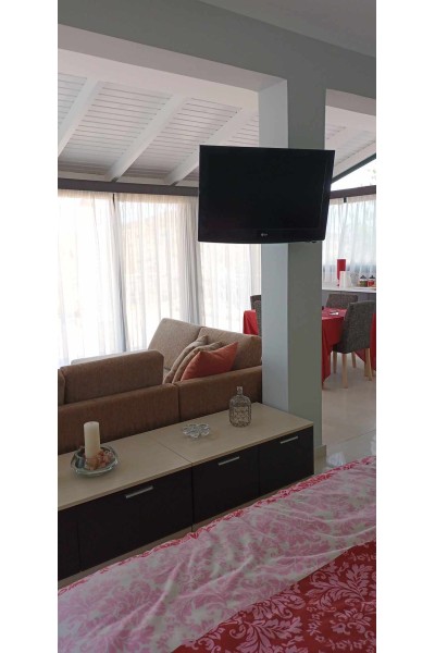 3όροφη Κατοικία στη θέση Ξένος - Σαλαμίνα 160m² 250.000