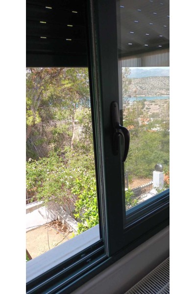 3όροφη Κατοικία στη θέση Ξένος - Σαλαμίνα 160m² 250.000