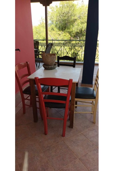 3όροφη Κατοικία στη θέση Ξένος - Σαλαμίνα 160m² 250.000