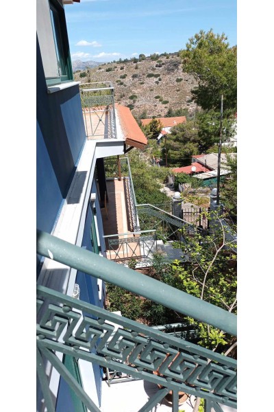 3όροφη Κατοικία στη θέση Ξένος - Σαλαμίνα 160m² 250.000