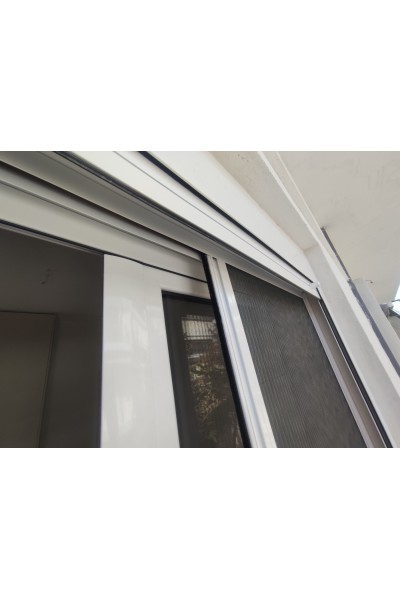 Οροφοδιαμέρισμα 90m² και δωμάτιο ταράτσας ιδιόκτητο