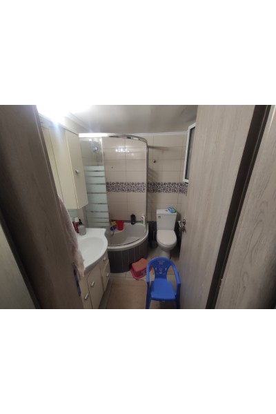 Ισόγειο διαμέρισμα 86m² Νίκαια (Μανιάτικα) Επιπλωμένο