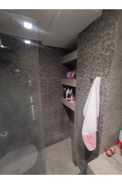 Ισόγειο διαμέρισμα 86m² Νίκαια (Μανιάτικα) Επιπλωμένο