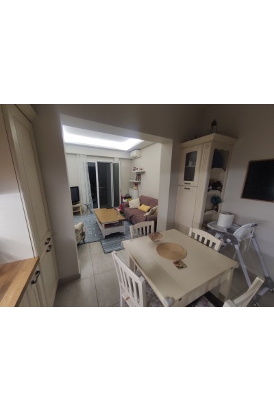 Ισόγειο διαμέρισμα 86m² Νίκαια (Μανιάτικα) Επιπλωμένο