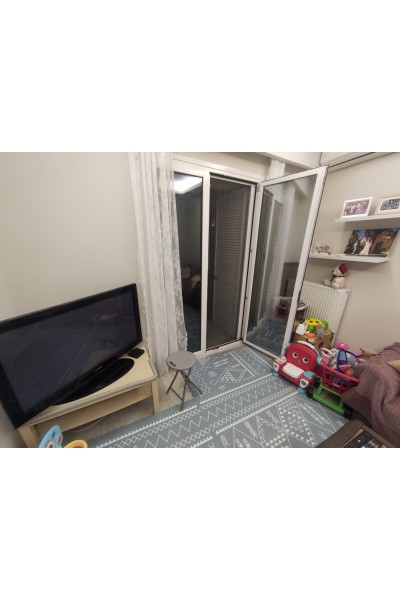 Ισόγειο διαμέρισμα 86m² Νίκαια (Μανιάτικα) Επιπλωμένο